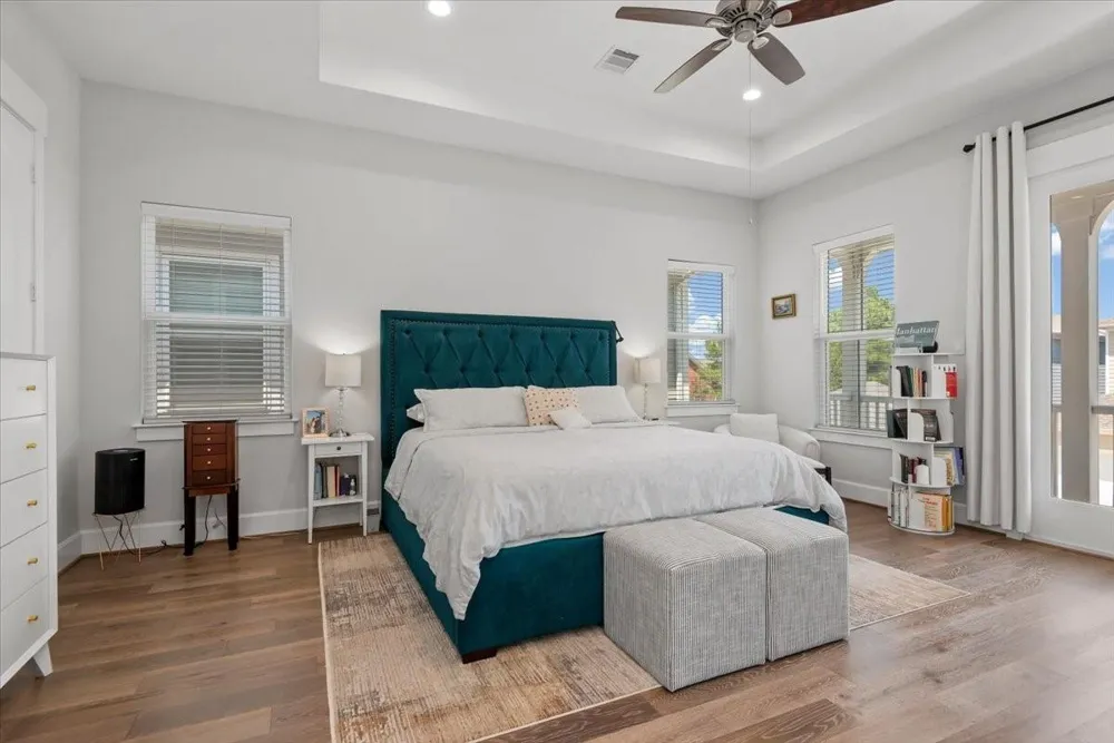 7 Thorpe Lane Spring, TX 77389