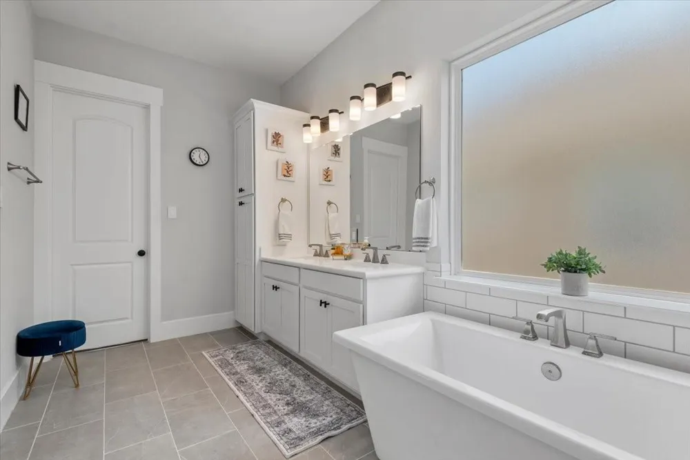 7 Thorpe Lane Spring, TX 77389