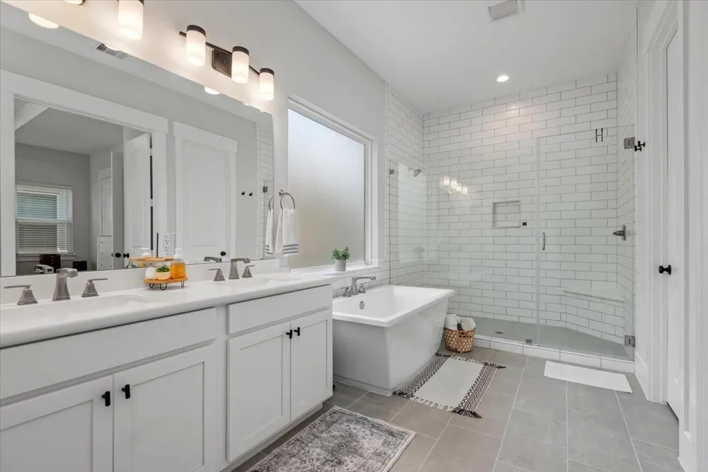 7 Thorpe Lane Spring, TX 77389