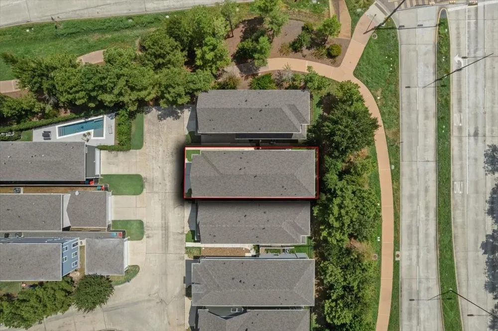 7 Thorpe Lane Spring, TX 77389