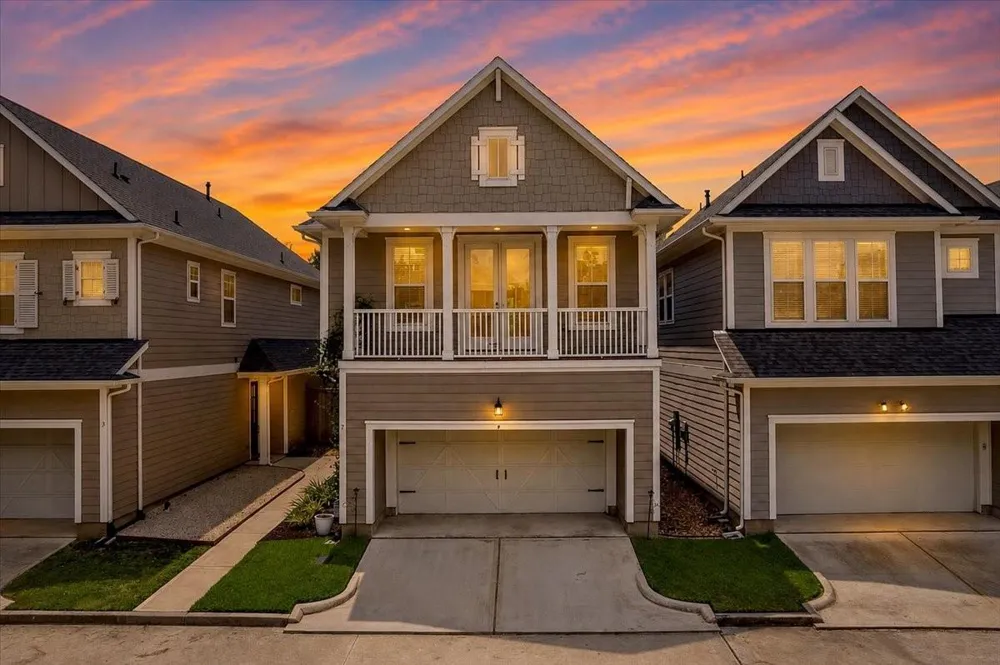 7 Thorpe Lane Spring, TX 77389