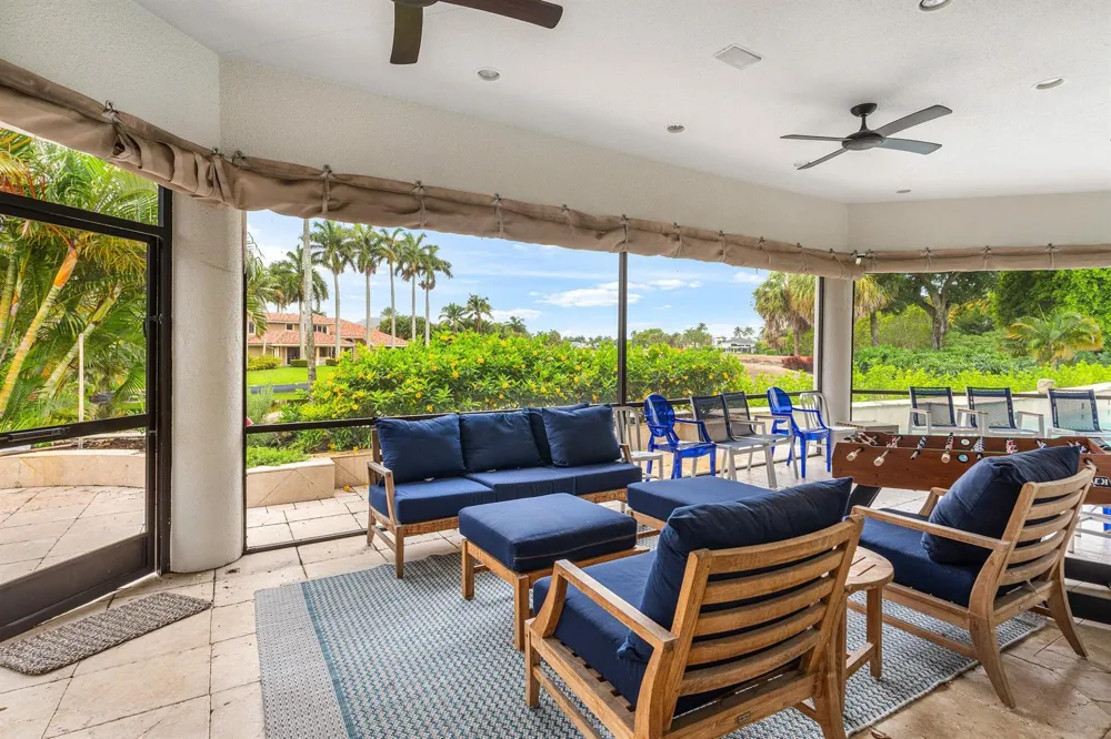 7027 Queenferry Circle Boca Raton, FL 33496