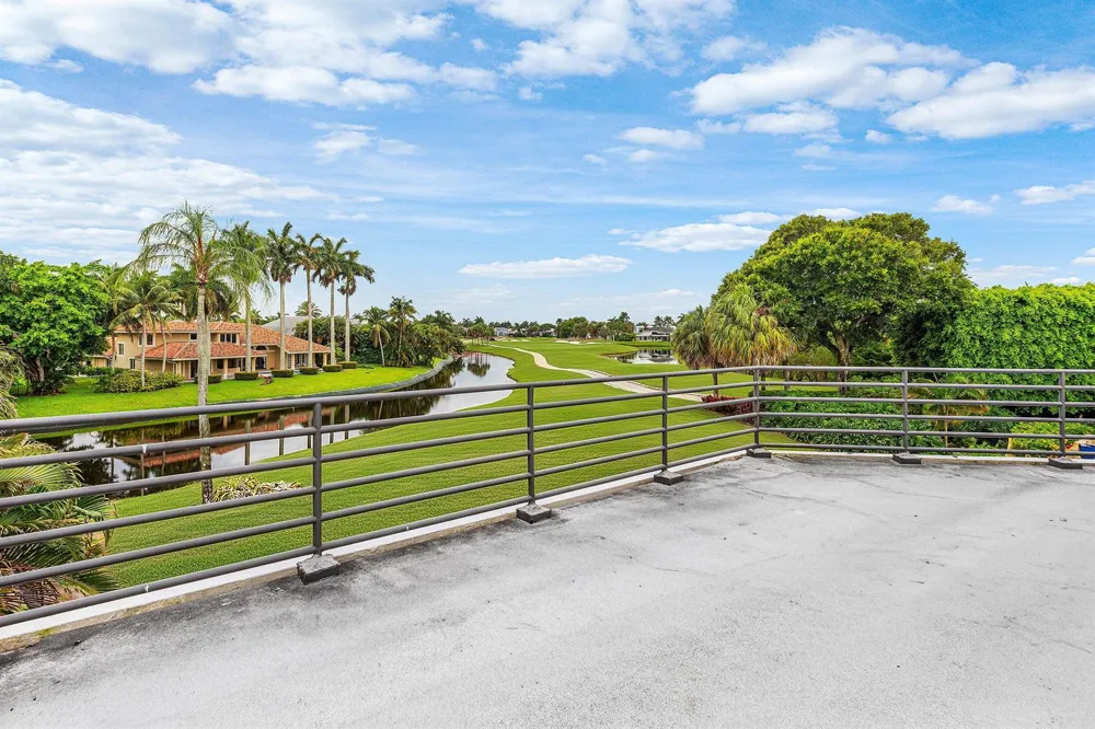 7027 Queenferry Circle Boca Raton, FL 33496