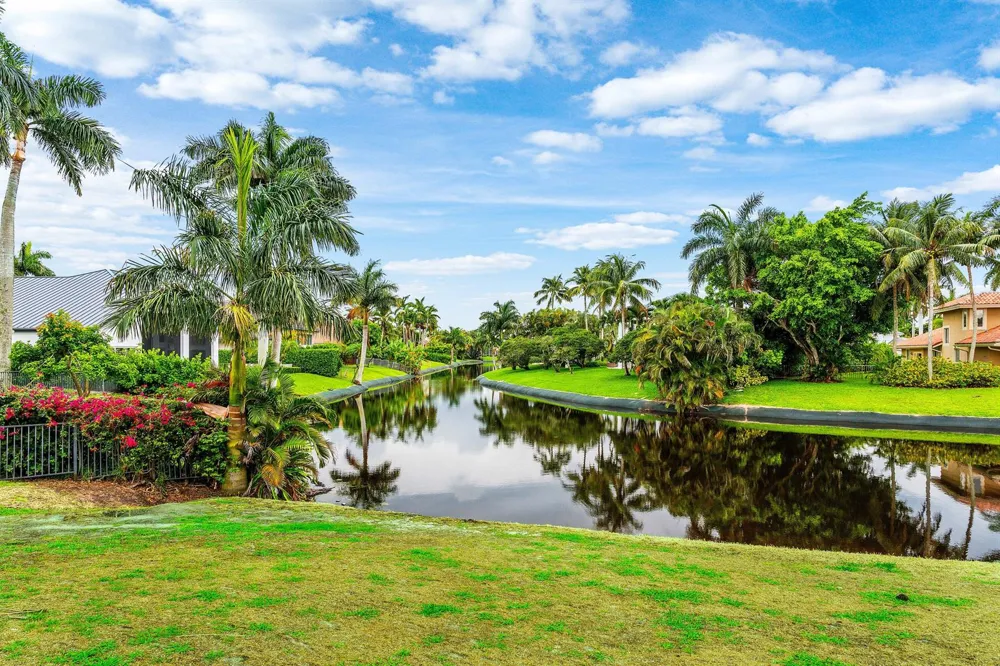 7027 Queenferry Circle Boca Raton, FL 33496