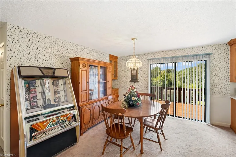 329 Henderson Drive Clemmons, NC 27012