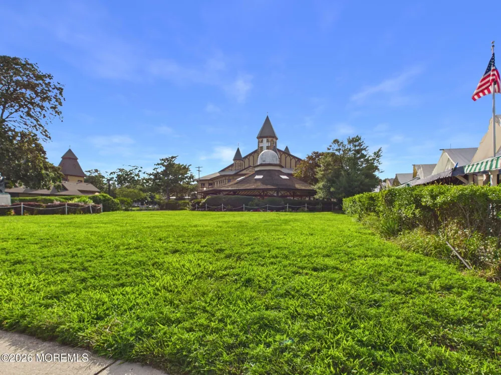 912 Embury Avenue Ocean Grove, NJ 07756