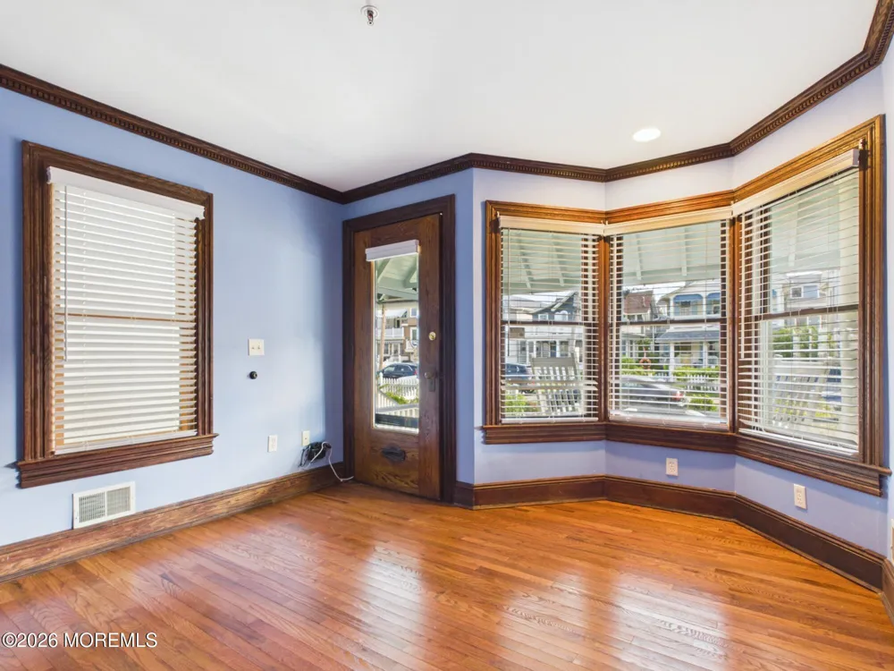 912 Embury Avenue Ocean Grove, NJ 07756
