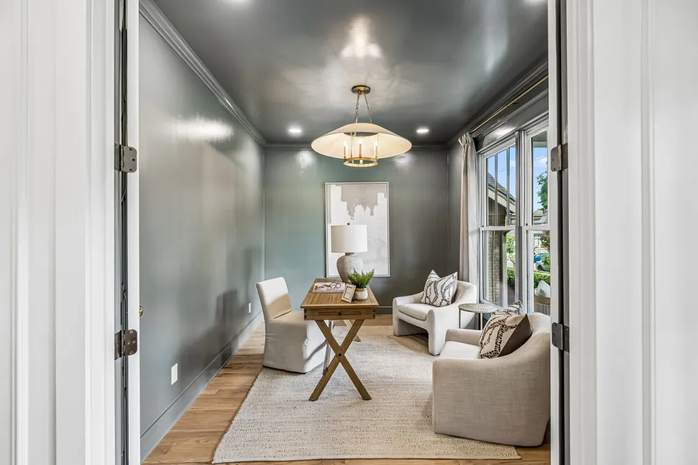 1320 Sweetbriar Ave Nashville, TN 37212