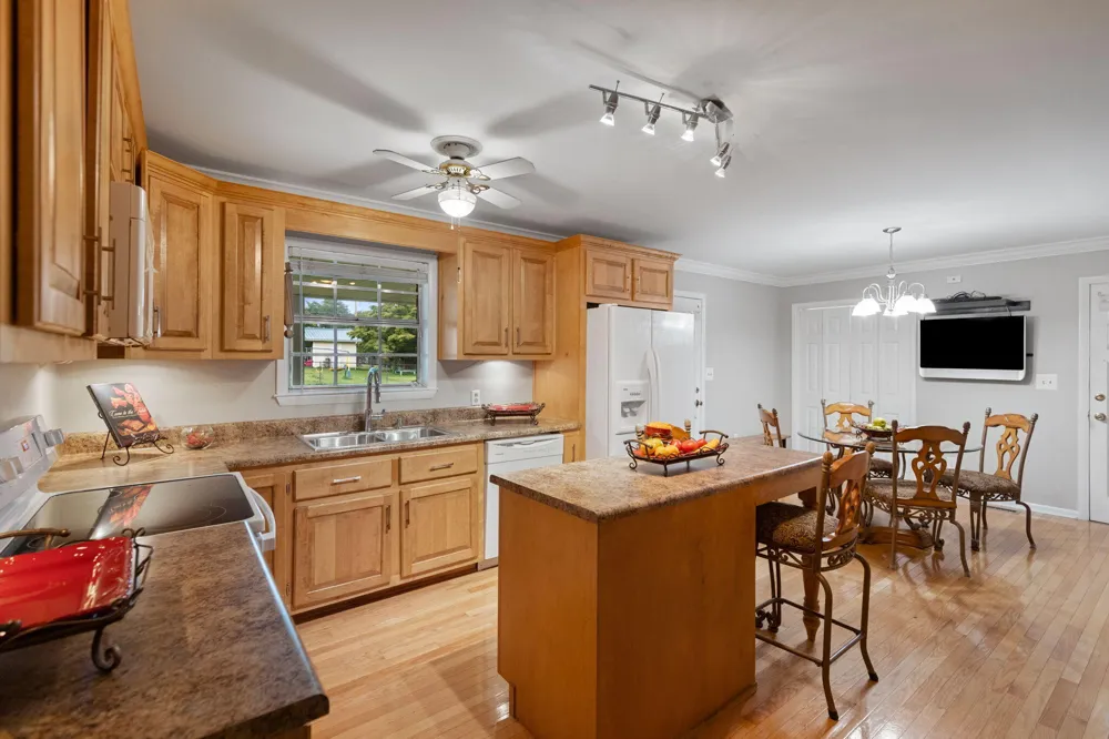622 Cooper Street SE Cleveland, TN 37323