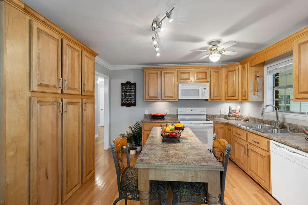 622 Cooper Street SE Cleveland, TN 37323