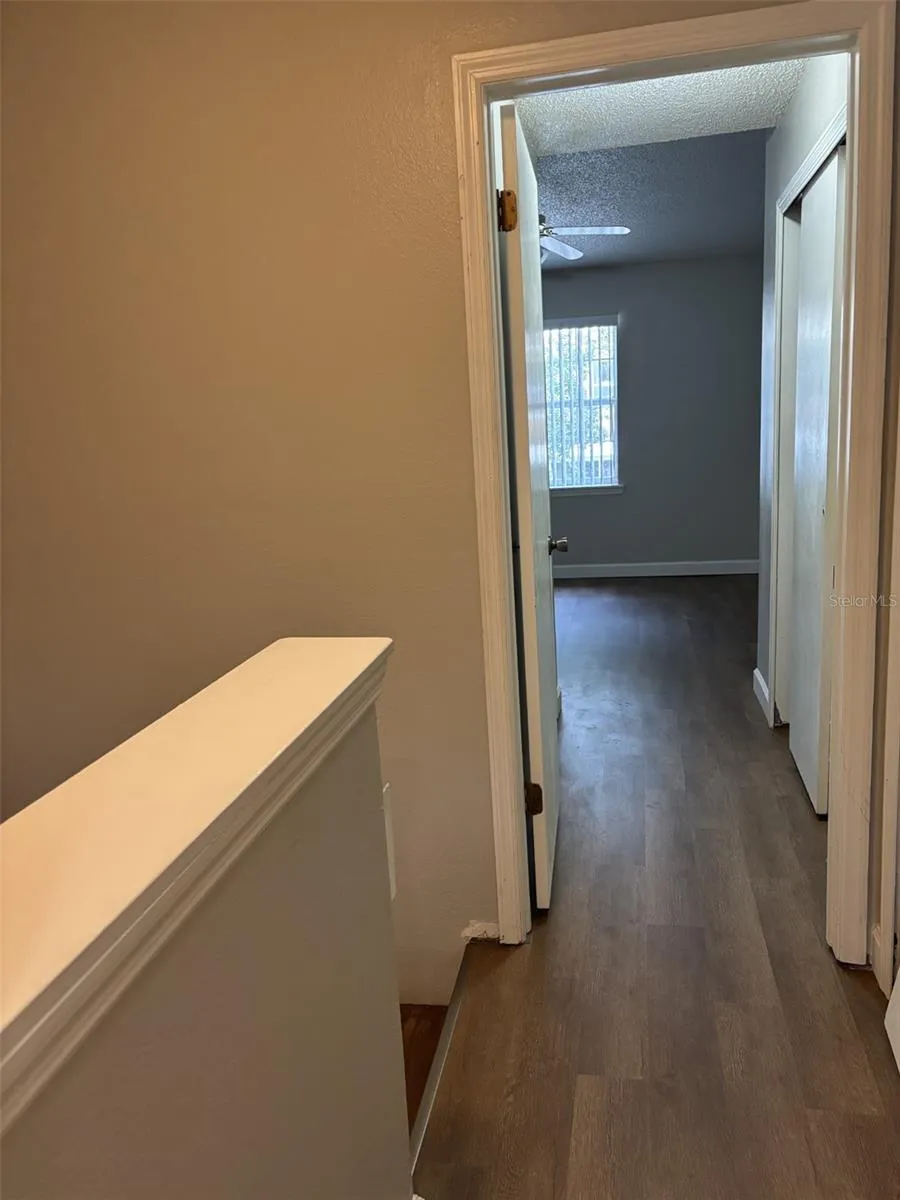 8525 J R MANOR DRIVE Tampa, FL 33634