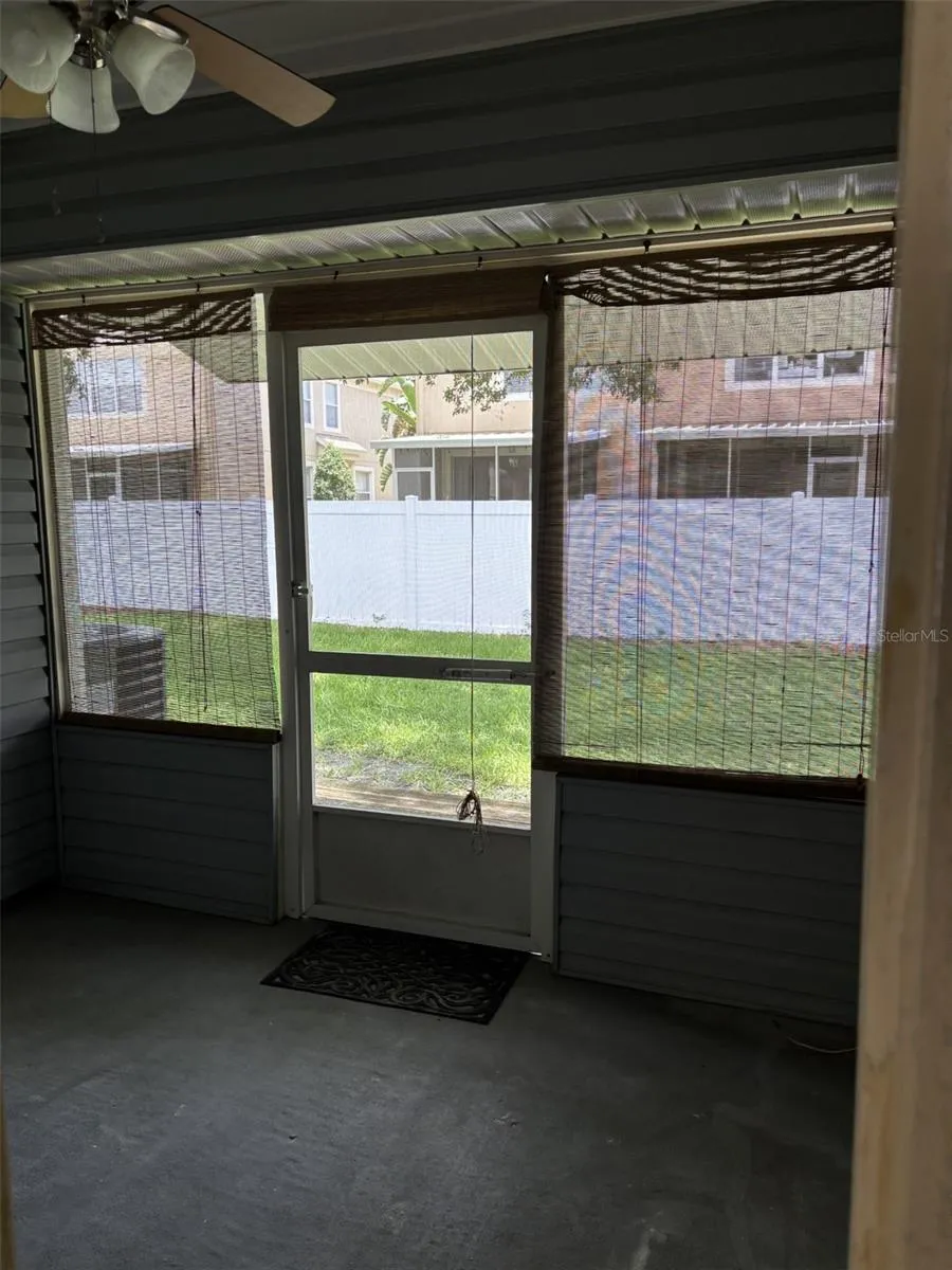 8525 J R MANOR DRIVE Tampa, FL 33634