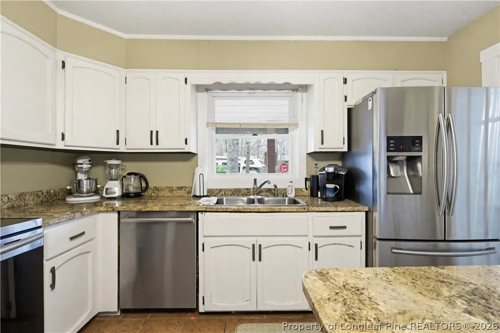 208 Kyra Lane Maxton, NC 28364