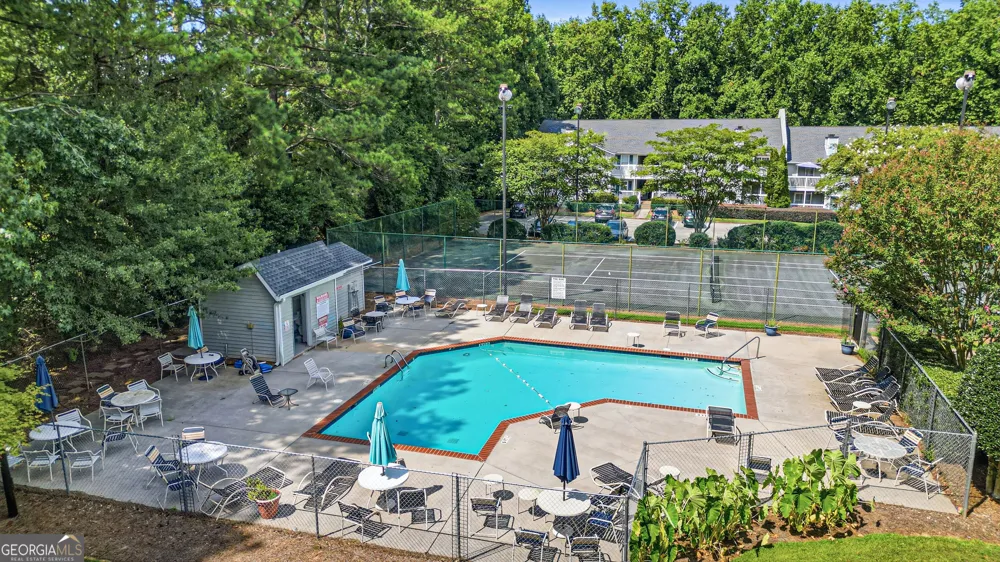 2052 Brian Way Decatur, GA 30033