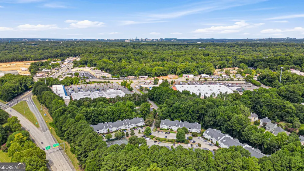2052 Brian Way Decatur, GA 30033