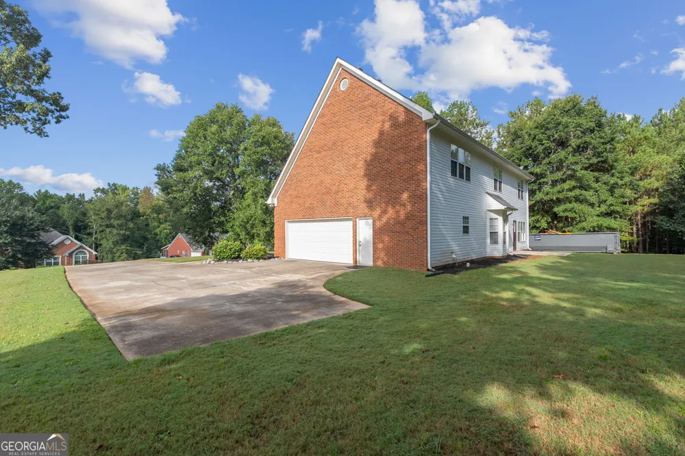 1433 Cotton TRL Conyers, GA 30094