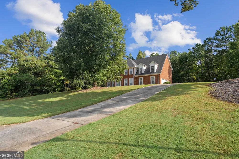1433 Cotton TRL Conyers, GA 30094