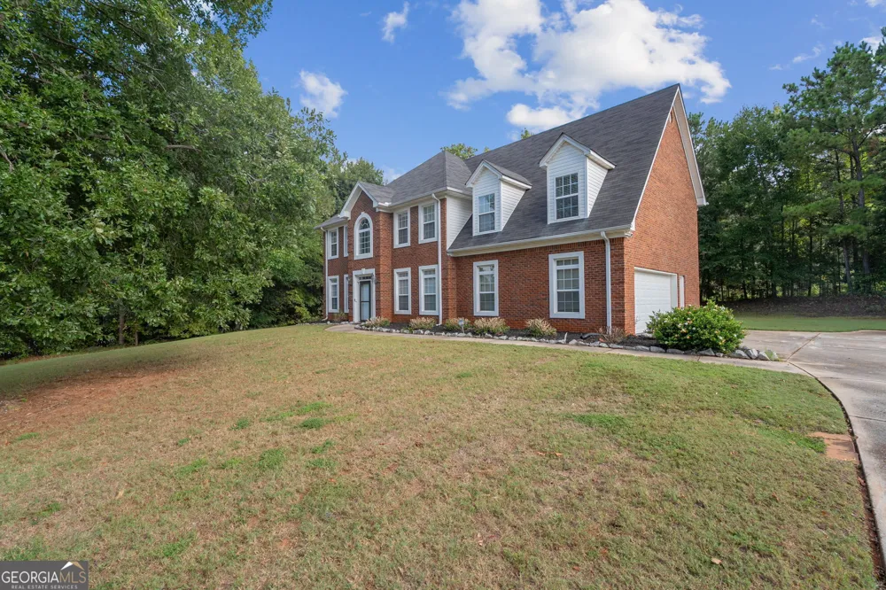 1433 Cotton TRL Conyers, GA 30094