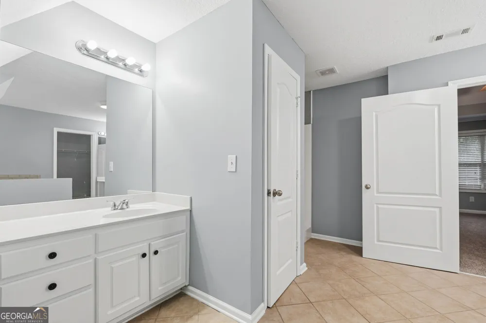 1433 Cotton TRL Conyers, GA 30094