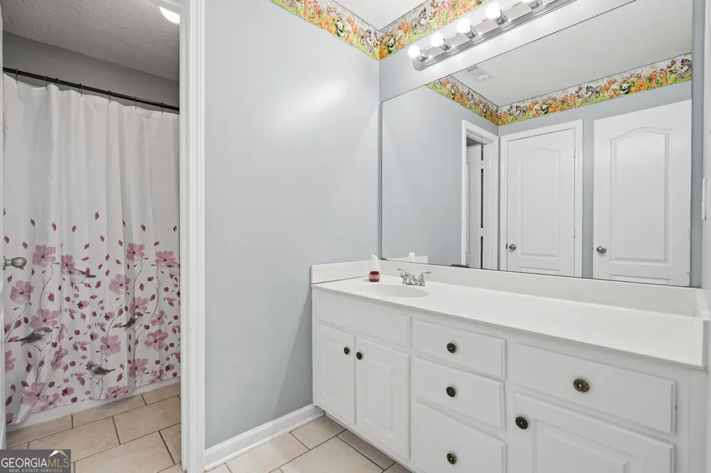 1433 Cotton TRL Conyers, GA 30094