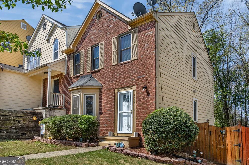 1835 Barrington Overlook Marietta, GA 30066