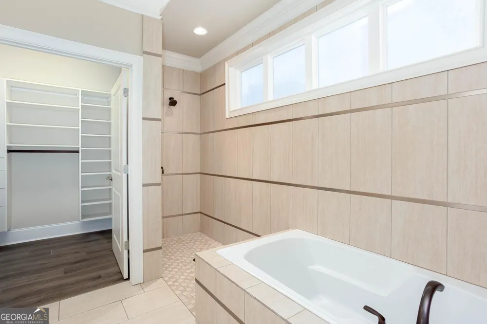 100 Batten Board WAY Woodstock, GA 30189