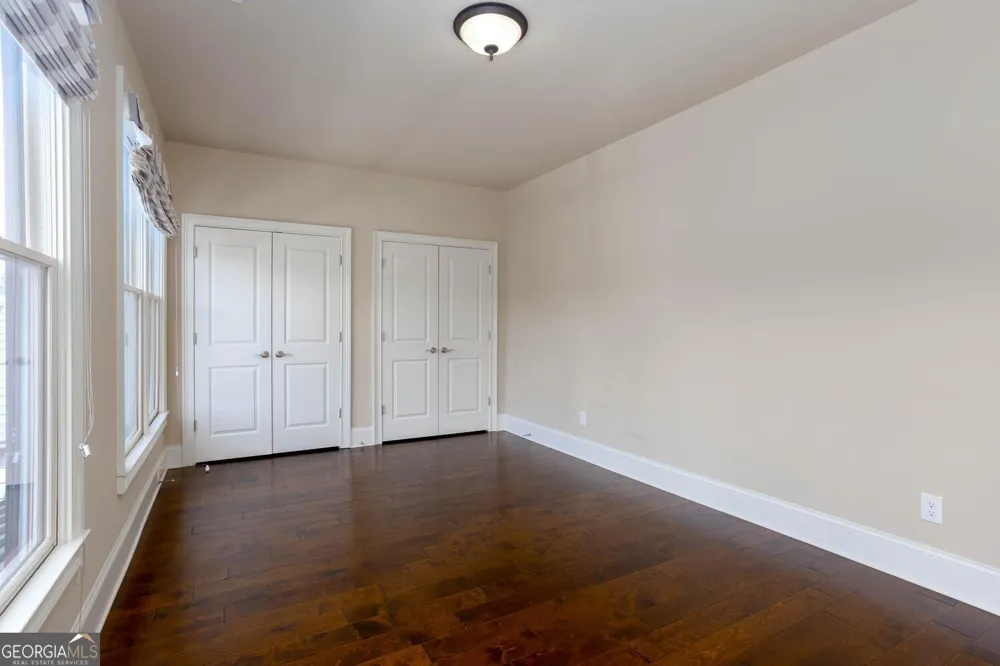 100 Batten Board WAY Woodstock, GA 30189