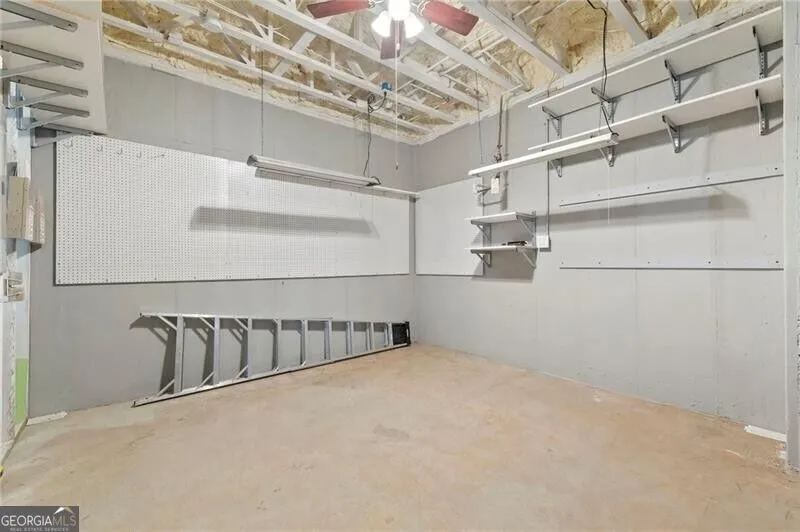 195 Fredericks CV Dawsonville, GA 30534