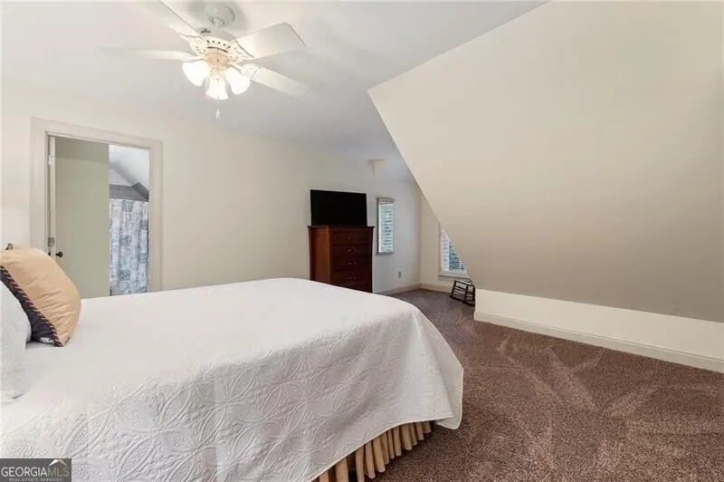 195 Fredericks CV Dawsonville, GA 30534