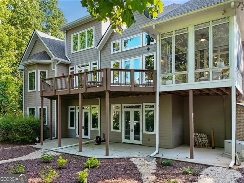 195 Fredericks CV Dawsonville, GA 30534