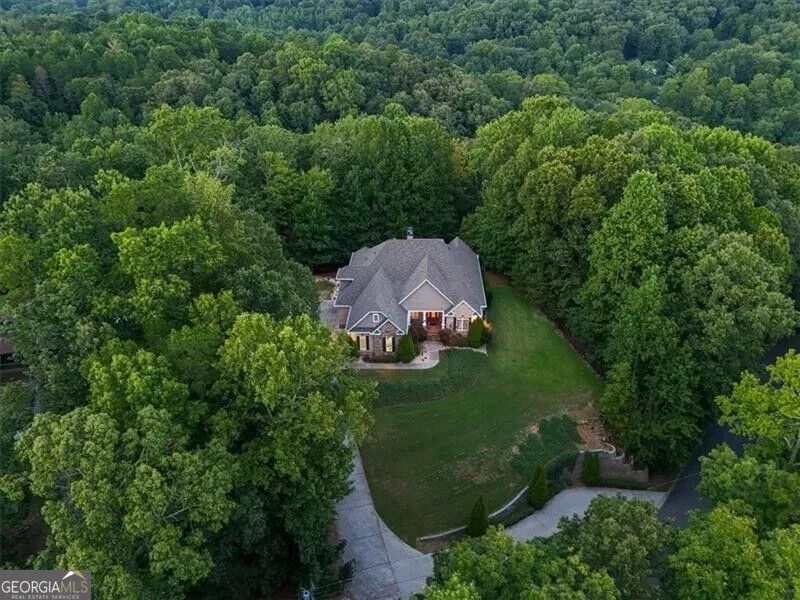 195 Fredericks CV Dawsonville, GA 30534