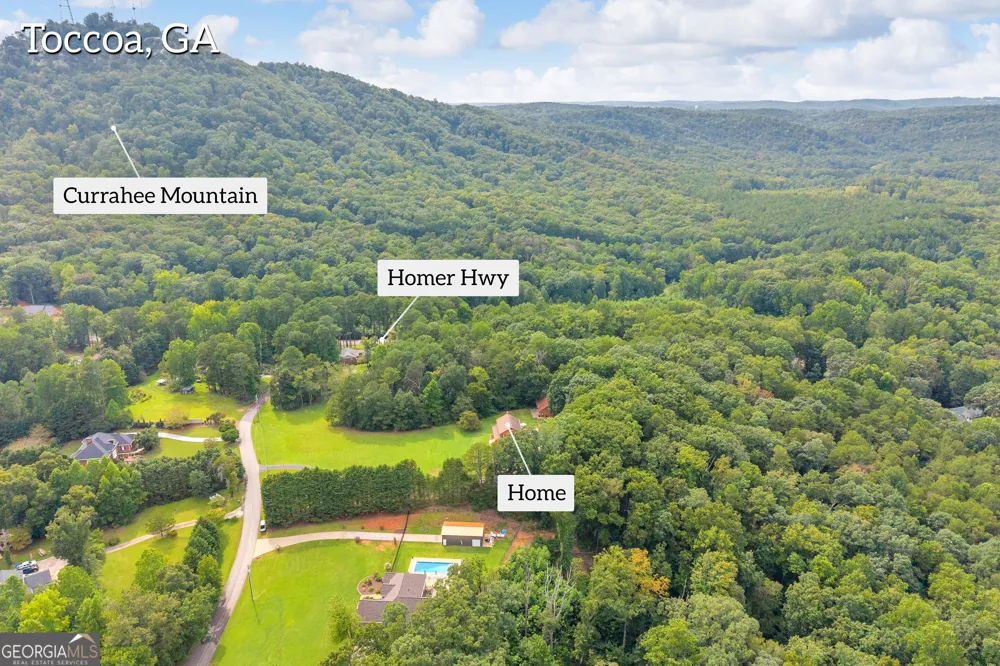 113 Cherokee Hills LN Toccoa, GA 30577