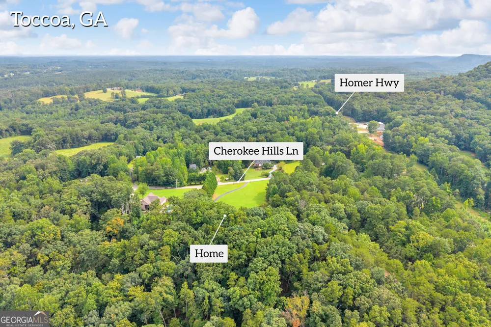 113 Cherokee Hills LN Toccoa, GA 30577