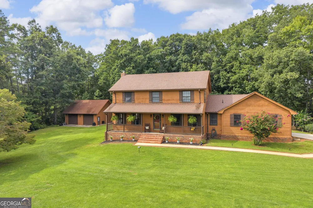 113 Cherokee Hills LN Toccoa, GA 30577