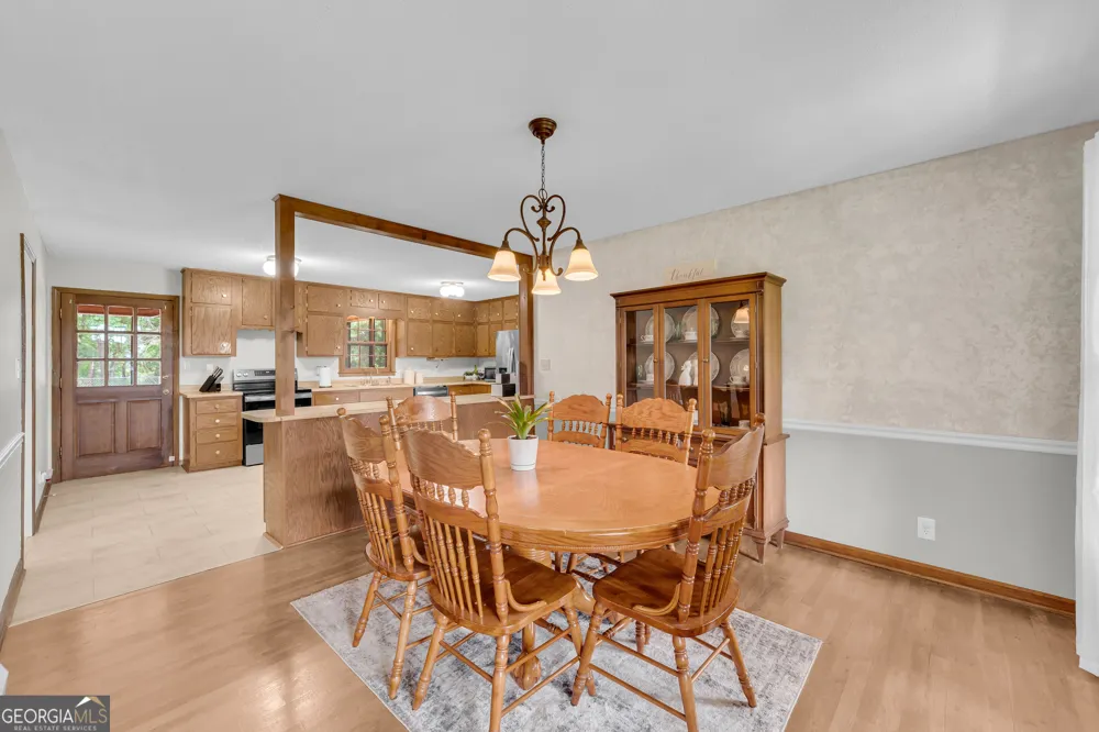113 Cherokee Hills LN Toccoa, GA 30577