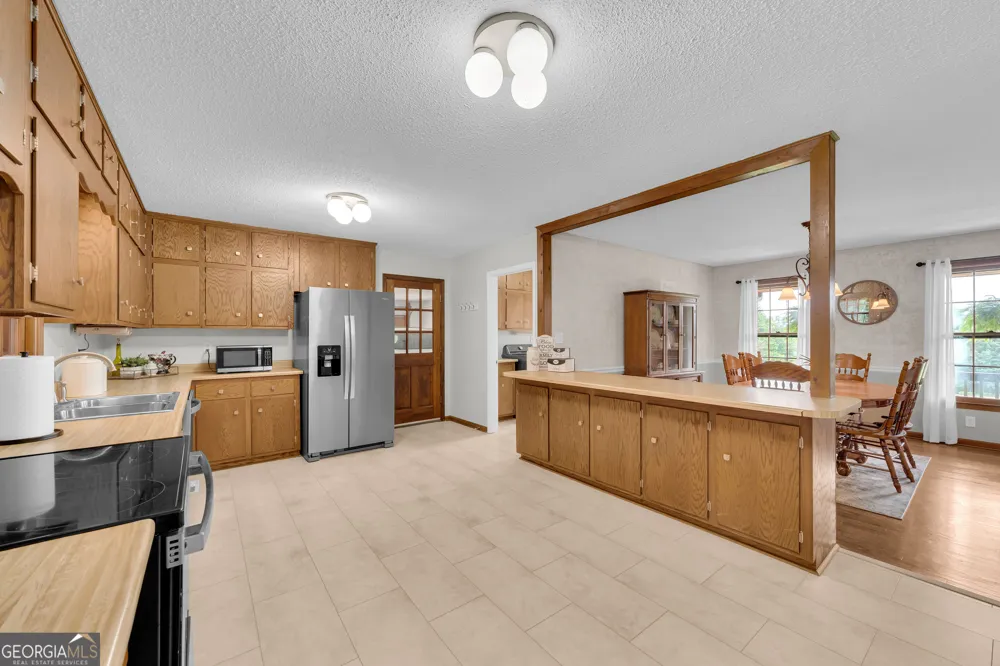 113 Cherokee Hills LN Toccoa, GA 30577