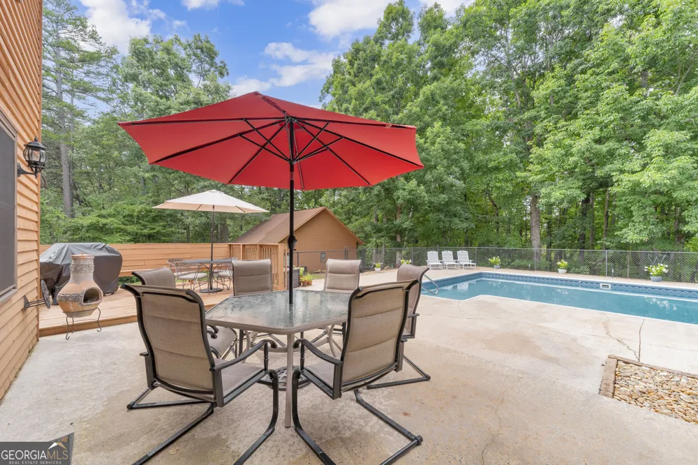 113 Cherokee Hills LN Toccoa, GA 30577