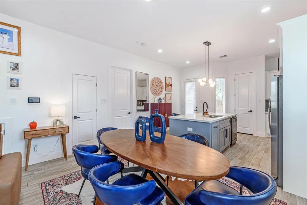 1273 Dewalt Street Houston, TX 77088