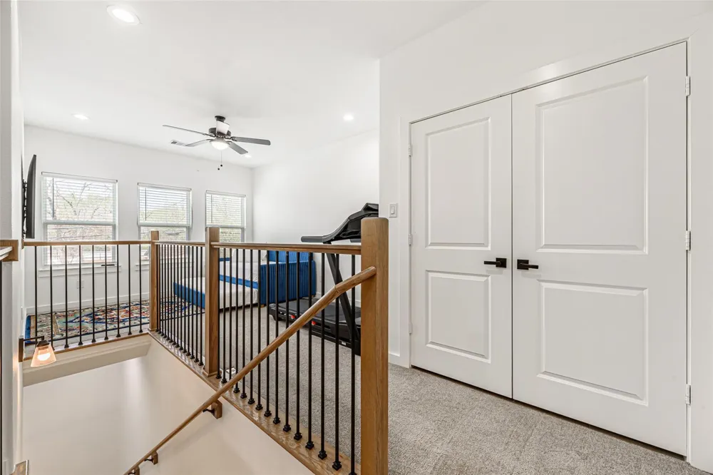 1273 Dewalt Street Houston, TX 77088
