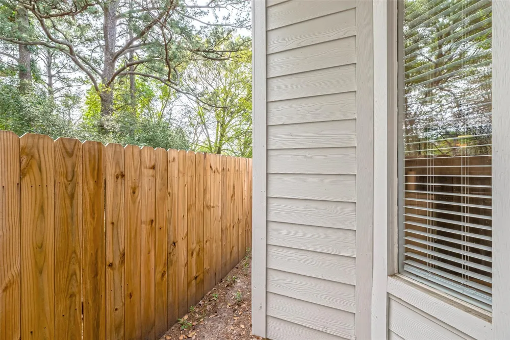 1273 Dewalt Street Houston, TX 77088