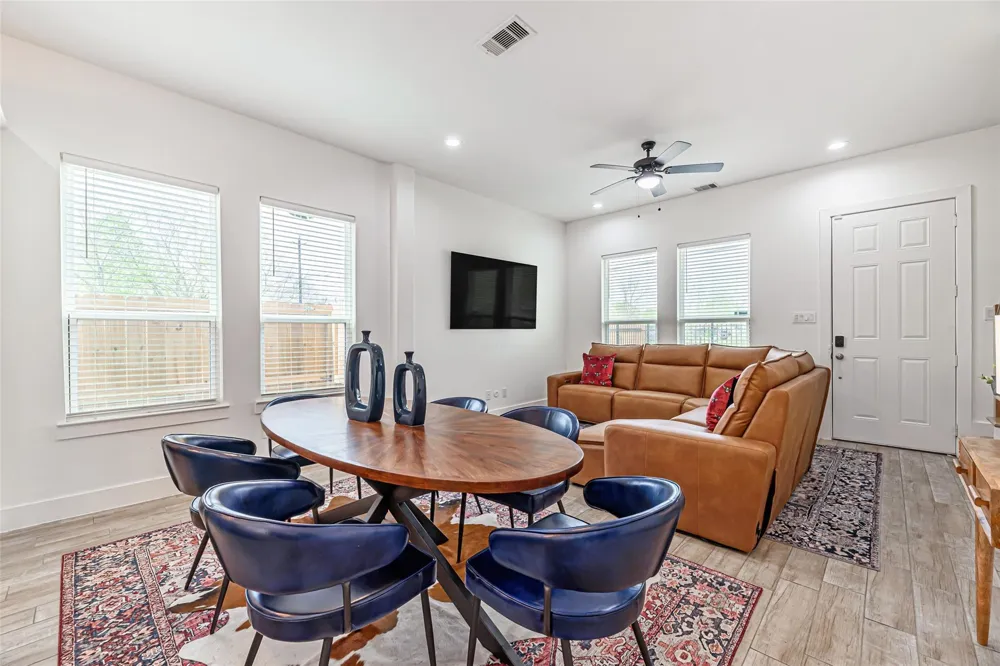1273 Dewalt Street Houston, TX 77088