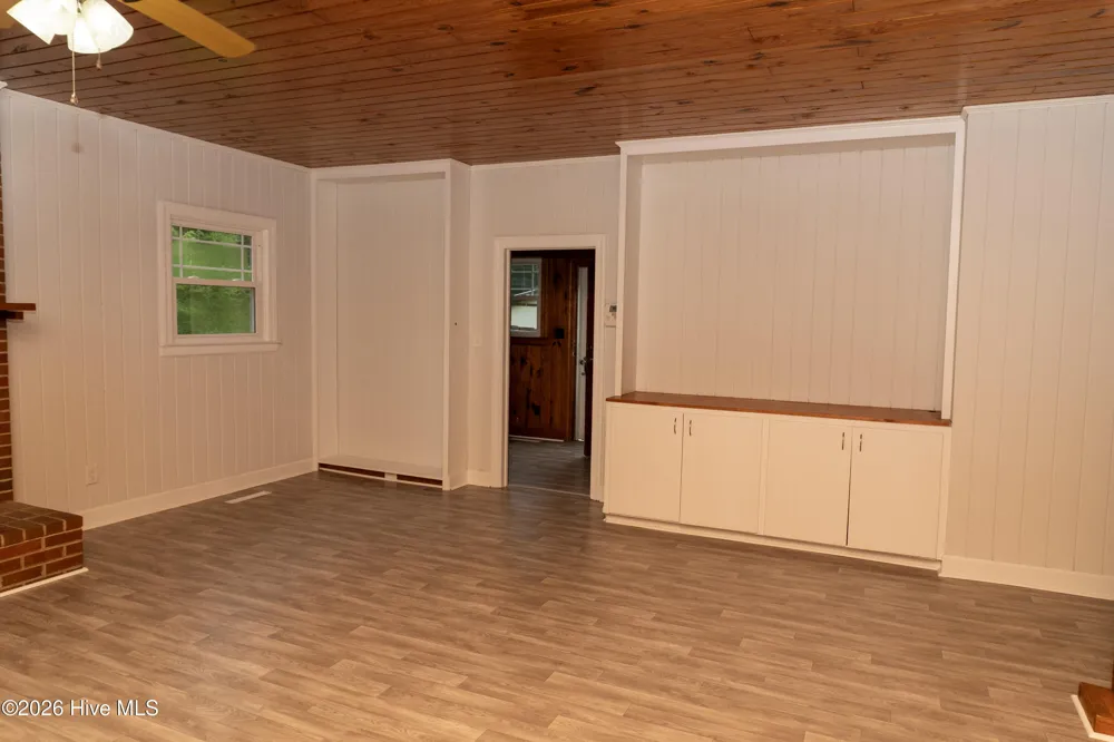 55 Wyche Mews Hallsboro, NC 28442