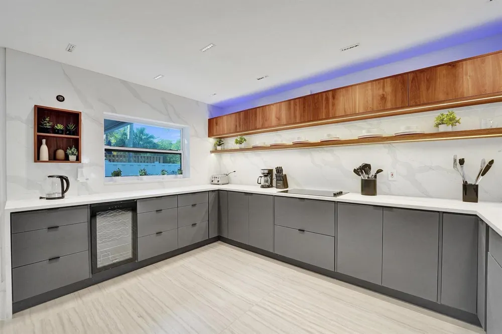4417 SW 38th Terrace Fort Lauderdale, FL 33312
