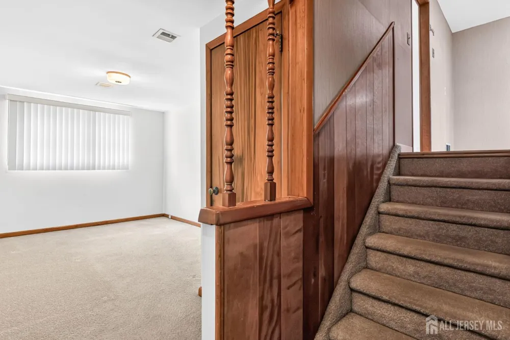 124 Kamm Avenue South River, NJ 08882
