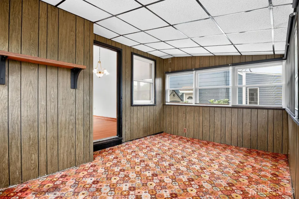 124 Kamm Avenue South River, NJ 08882