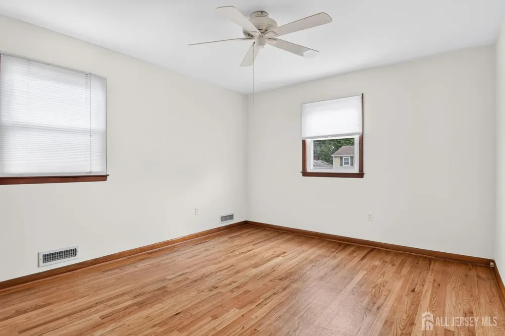 124 Kamm Avenue South River, NJ 08882