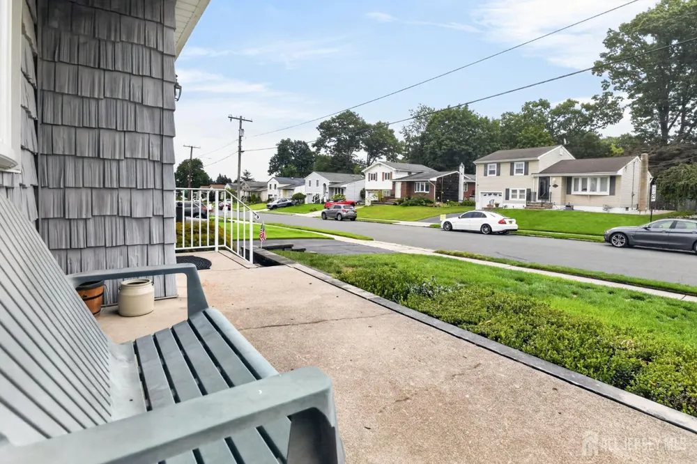 124 Kamm Avenue South River, NJ 08882