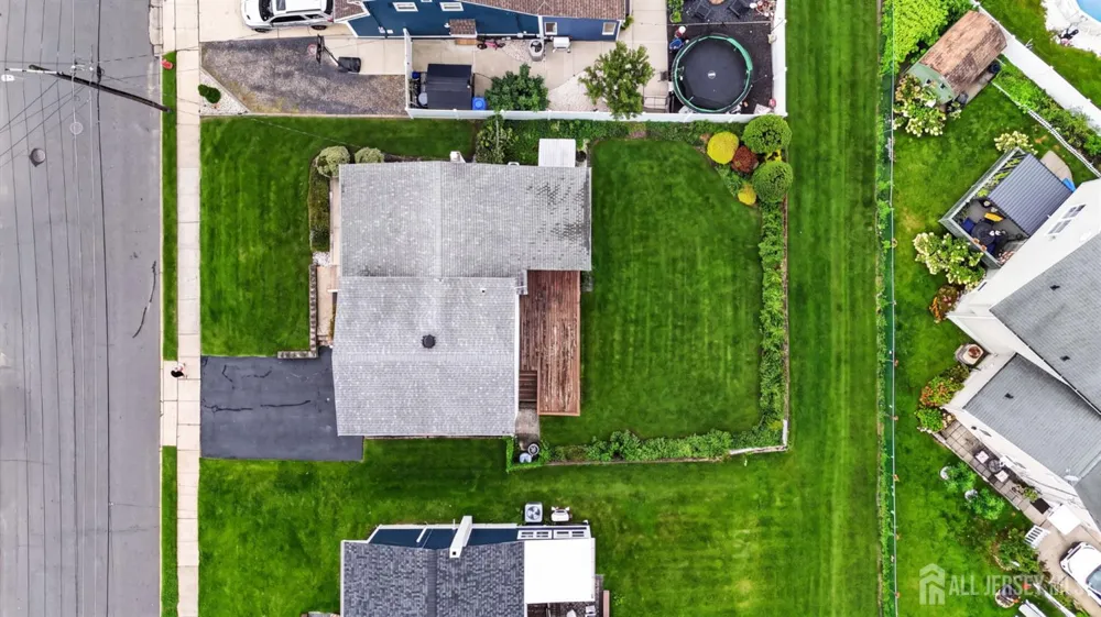 124 Kamm Avenue South River, NJ 08882