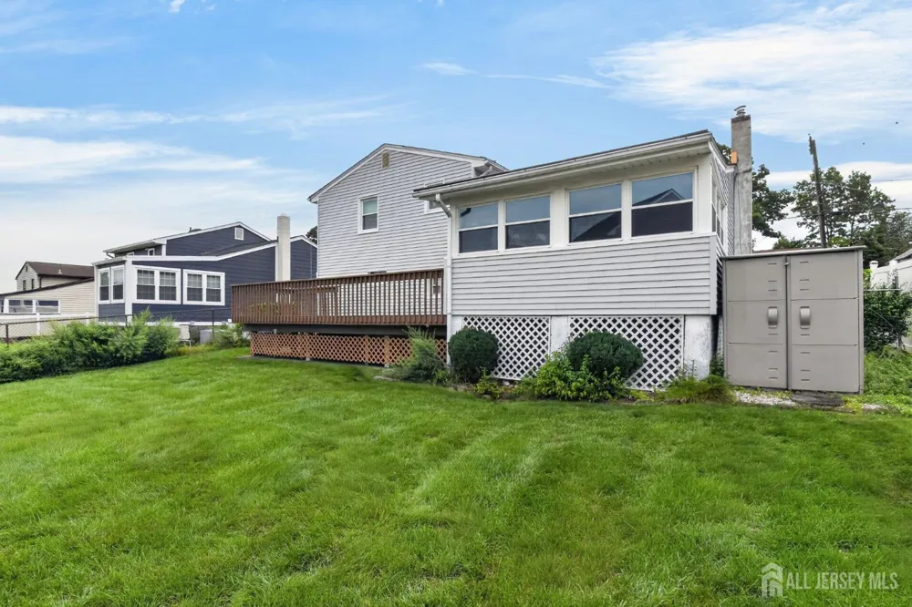 124 Kamm Avenue South River, NJ 08882