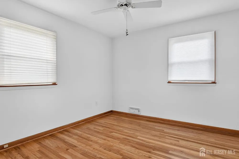 124 Kamm Avenue South River, NJ 08882